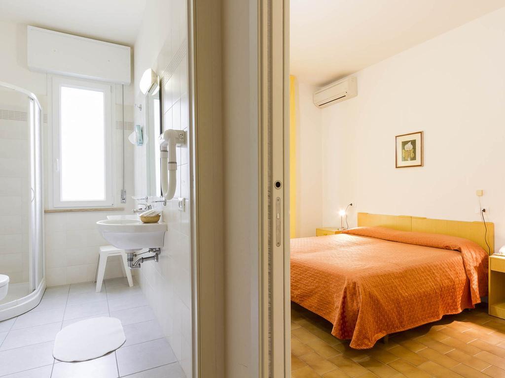 Hotel Meris Milano Marittima Chambre photo